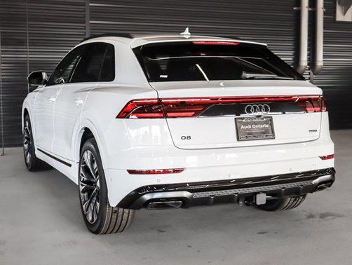 2026 Audi Q8 55 Premium Plus