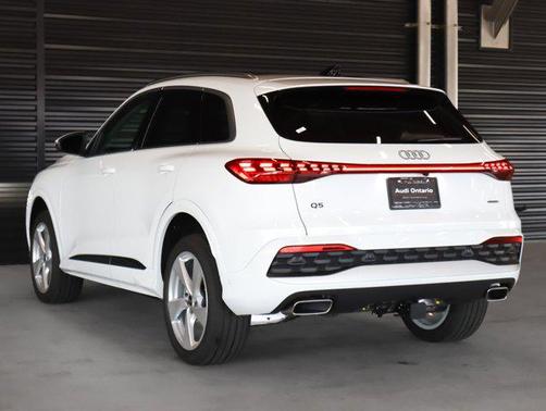 2025 Audi Q5 Premium Plus