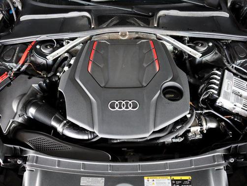 2023 Audi S4 Premium Plus TFSI quattro Tiptronic