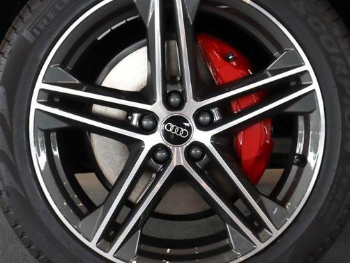 2025 Audi Q5 55 S line Premium Plus