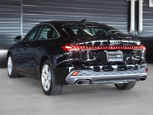 2025 Audi A5 Premium TFSI quattro S tronic