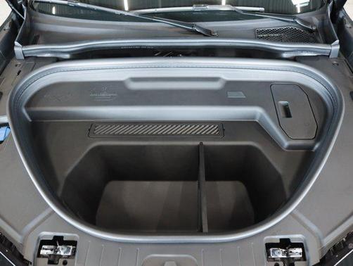 2025 Audi Q6 e-tron Premium Plus quattro