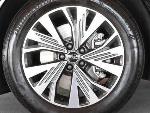 2023 Audi Q4 e-tron Premium Plus 40 RWD