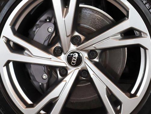 2022 Audi e-tron GT Premium Plus