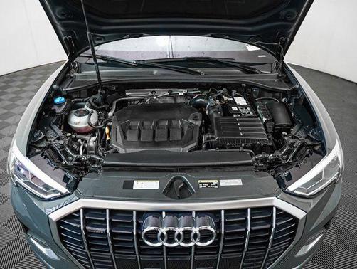 2022 Audi Q3 40 Premium Plus