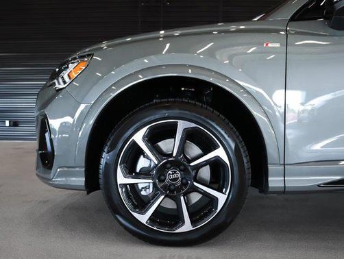 2025 Audi Q3 45 S line Premium Plus