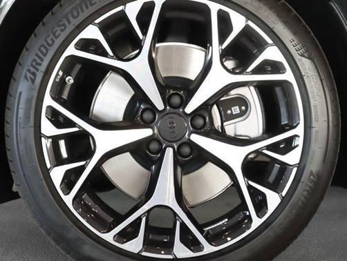 2026 Audi A6 Premium Plus quattro S tronic