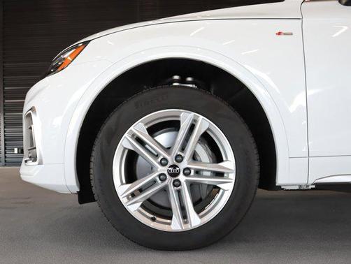 2025 Audi Q5 55 S line Premium Plus