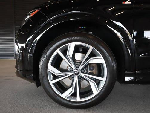 2023 Audi Q4 e-tron Premium Plus 50 quattro