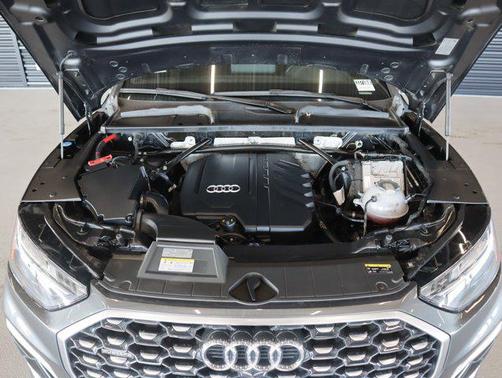 2023 Audi Q5 45 S line Premium Plus