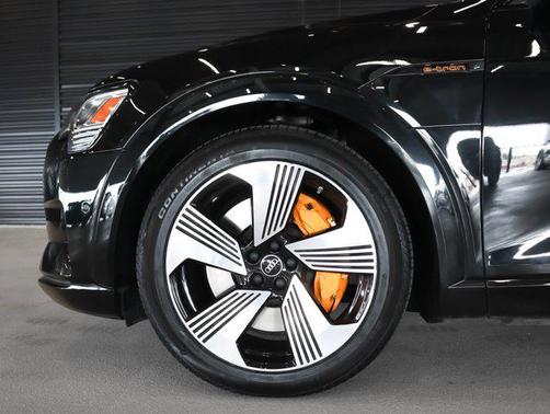 2023 Audi e-tron Premium Plus quattro