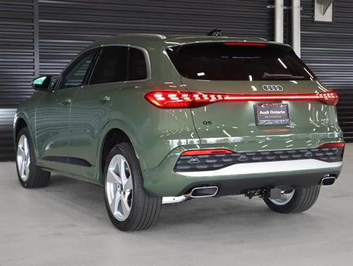 2025 Audi Q5 Premium Plus