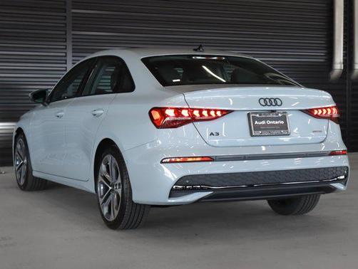 Arrow Gray Pearl Effect 2026 Audi A3 Premium