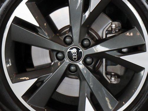 2024 Audi Q4 e-tron Premium Plus 50 quattro