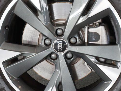 2023 Audi Q4 e-tron Prestige 50 quattro