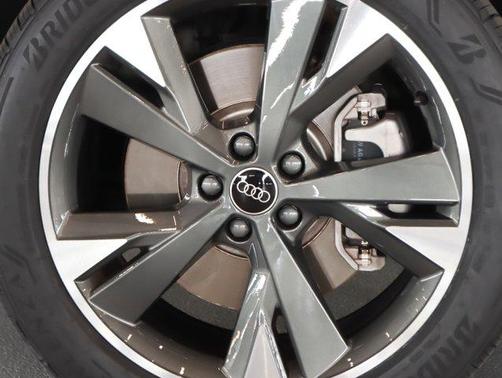 Glacier White Metallic 2023 Audi Q4 e-tron Premium Plus 50 quattro