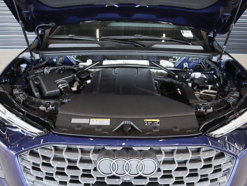 2025 Audi Q5 Premium Plus