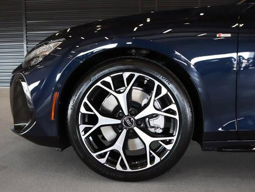 Firmament Blue Metallic 2026 Audi A6 Prestige quattro S tronic