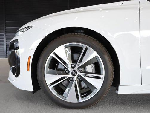 2025 Audi A6 e-tron Prestige