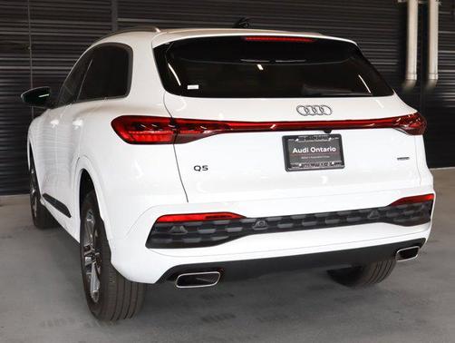 2025 Audi Q5 Premium
