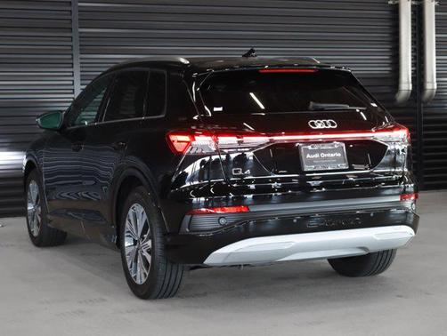 2023 Audi Q4 e-tron Premium Plus 40 RWD