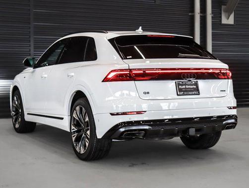 2026 Audi Q8 55 Premium Plus