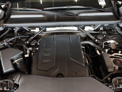2025 Audi Q5 Premium Plus