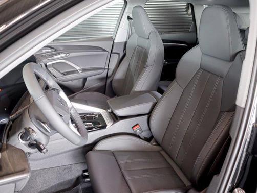 2025 Audi Q5 Premium Plus TFSI quattro S tronic