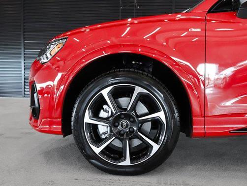 2025 Audi Q3 45 S line Premium Plus