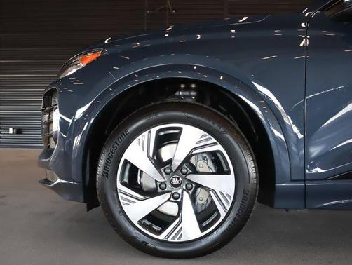 2025 Audi Q6 e-tron Premium Plus quattro