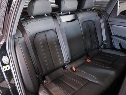 2024 Audi Q4 e-tron Premium Plus 55 quattro