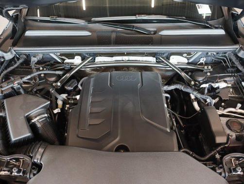 2025 Audi Q5 Premium Plus TFSI quattro S tronic