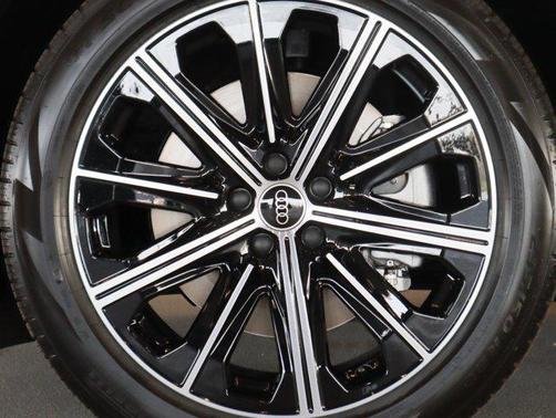 2025 Audi Q4 e-tron Premium 45 quattro