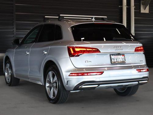 2023 Audi Q5 40 Premium Plus