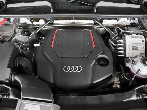 2025 Audi SQ5 3.0T Prestige