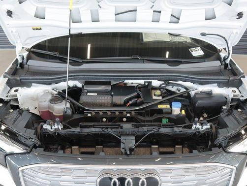 2025 Audi Q4 e-tron Premium 45 RWD