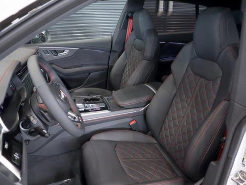 2026 Audi Q8 55 Prestige