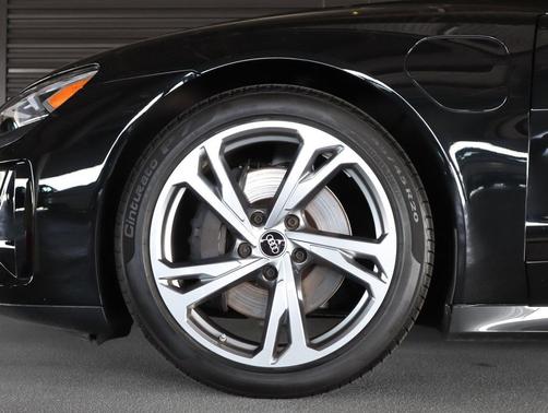 Mythos Black Metallic 2023 Audi e-tron GT Premium Plus quattro