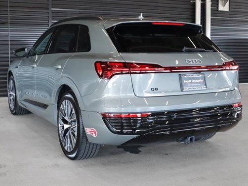 2024 Audi Q8 e-tron Premium Plus