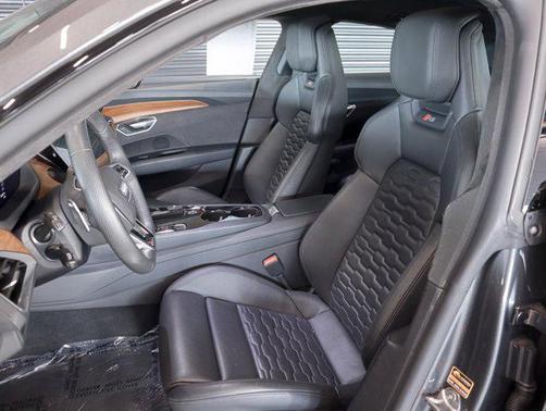 2022 Audi RS e-tron GT quattro