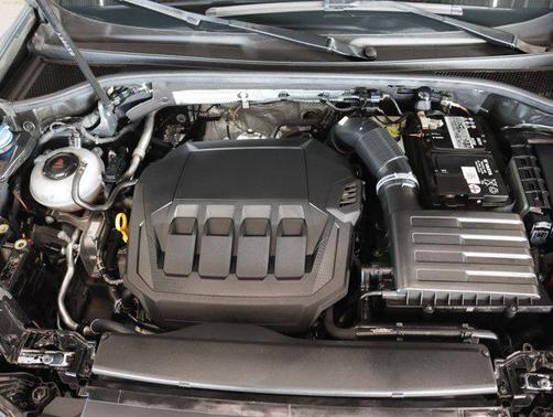 2023 Audi Q3 Premium 45 TFSI S line quattro Tiptronic