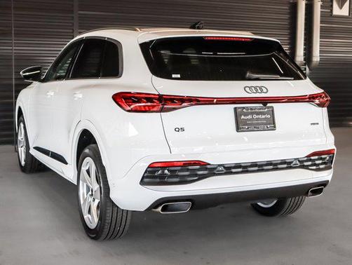 2025 Audi Q5 Premium Plus TFSI quattro S tronic