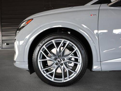 2025 Audi Q4 e-tron Prestige 55 quattro