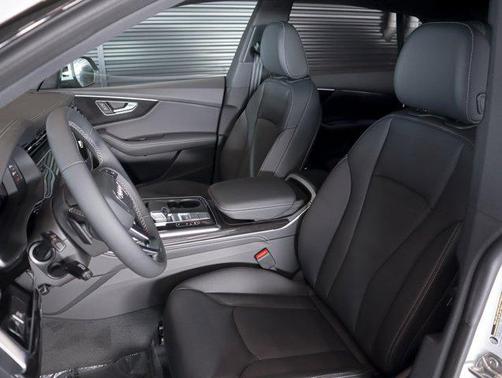 2026 Audi Q8 55 Premium Plus