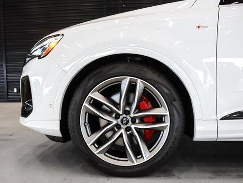 2026 Audi Q7 55 Prestige