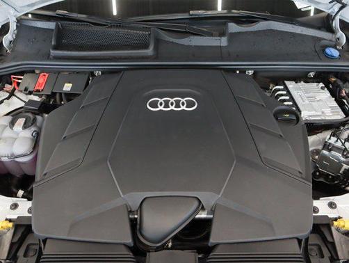 2026 Audi Q7 55 Prestige