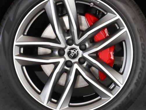 2026 Audi Q7 55 Prestige