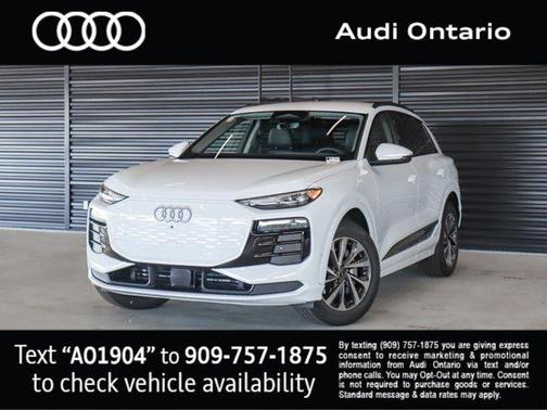 2025 Audi Q6 e-tron Premium quattro