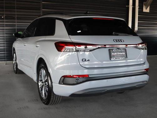 2025 Audi Q4 e-tron Premium 45 quattro