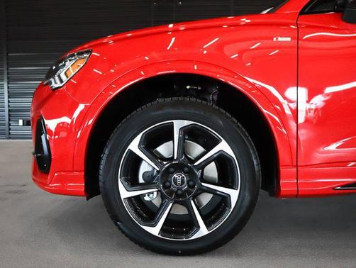 2025 Audi Q3 45 S line Premium Plus